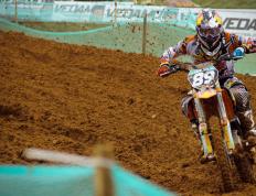 法国队前途光明！，莱万多夫斯基新星反败为胜表现突出比赛高潮迭起