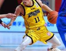 吉林队外援状态低迷，球队战斗力大减